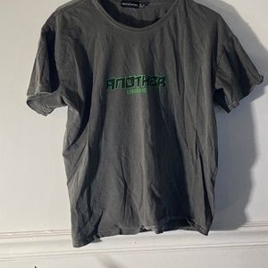 Pretty little thing tee